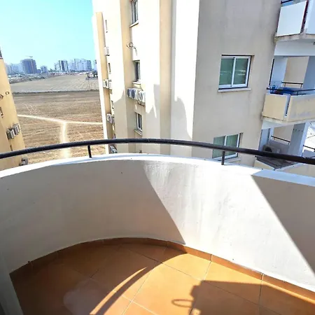 2br Beachside Escape, Short 7-min Walk To Shore Larnaca