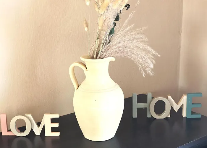 Charming 2br Classic Flat With Fast Wi-fi Apartament